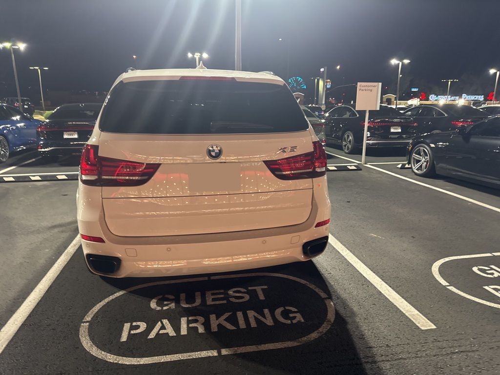 Thumbnail: 2015 BMW X5 - 4