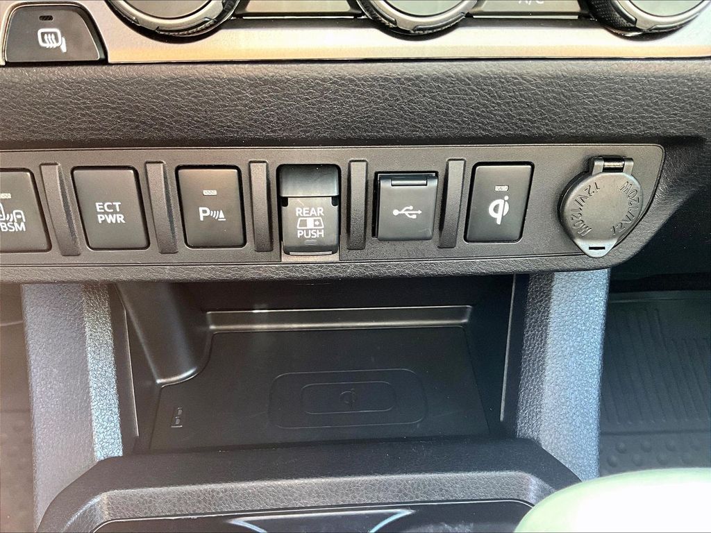 2022 Toyota Tacoma — photo 29
