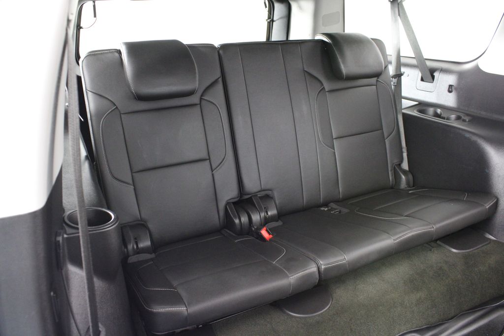 Used 2018 Chevrolet Suburban for sale in 