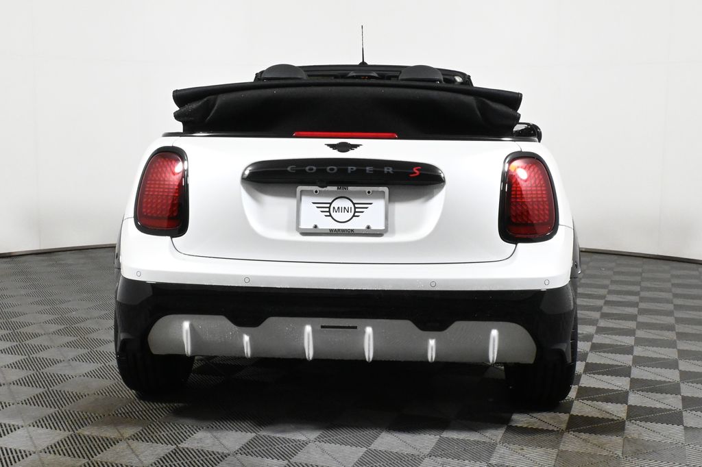 Thumbnail: 2026 MINI Cooper - 14