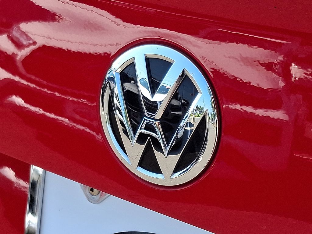 Thumbnail: 2020 Volkswagen Jetta - 30