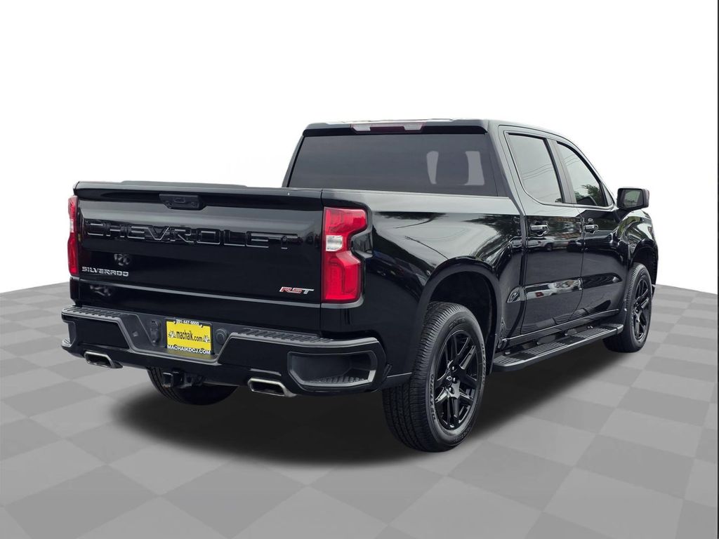 2022 Chevrolet Silverado 1500 RST - 4