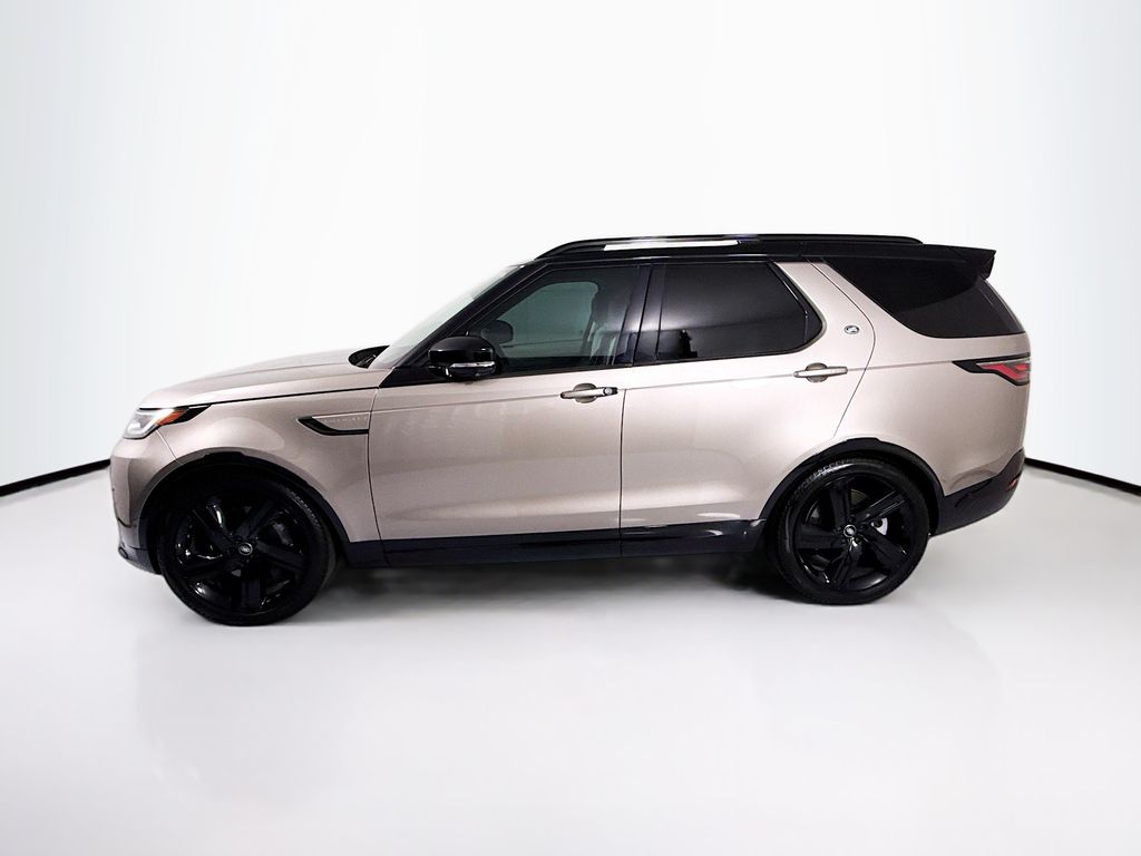 Thumbnail: 2025 Land Rover Discovery - 8