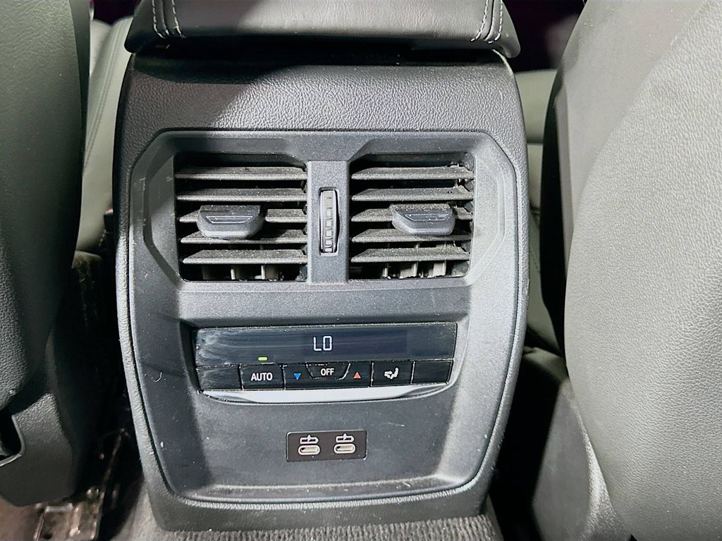 Thumbnail: 2023 BMW M3 - 25