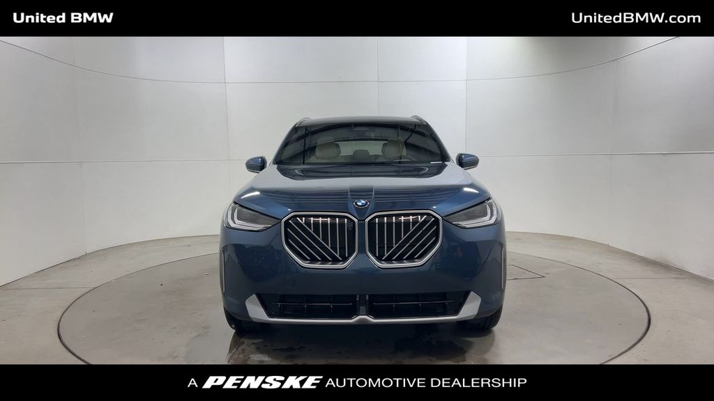 Thumbnail: 2025 BMW X3 - 3