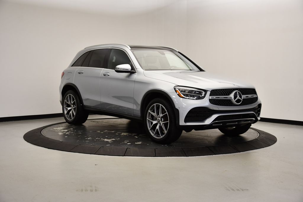 2021 Mercedes-Benz GLC 300 7