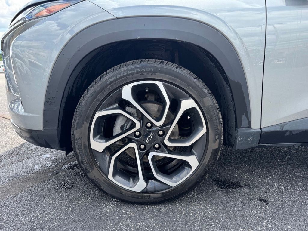 2024 Chevrolet Trax 2RS Gray at Carlisle Cadillac Buick GMC