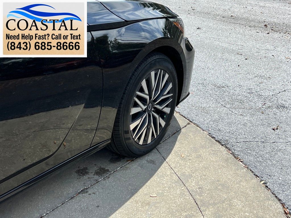 2025 Nissan Altima 2.5 SV Black at Davis Toyota of Orangeburg