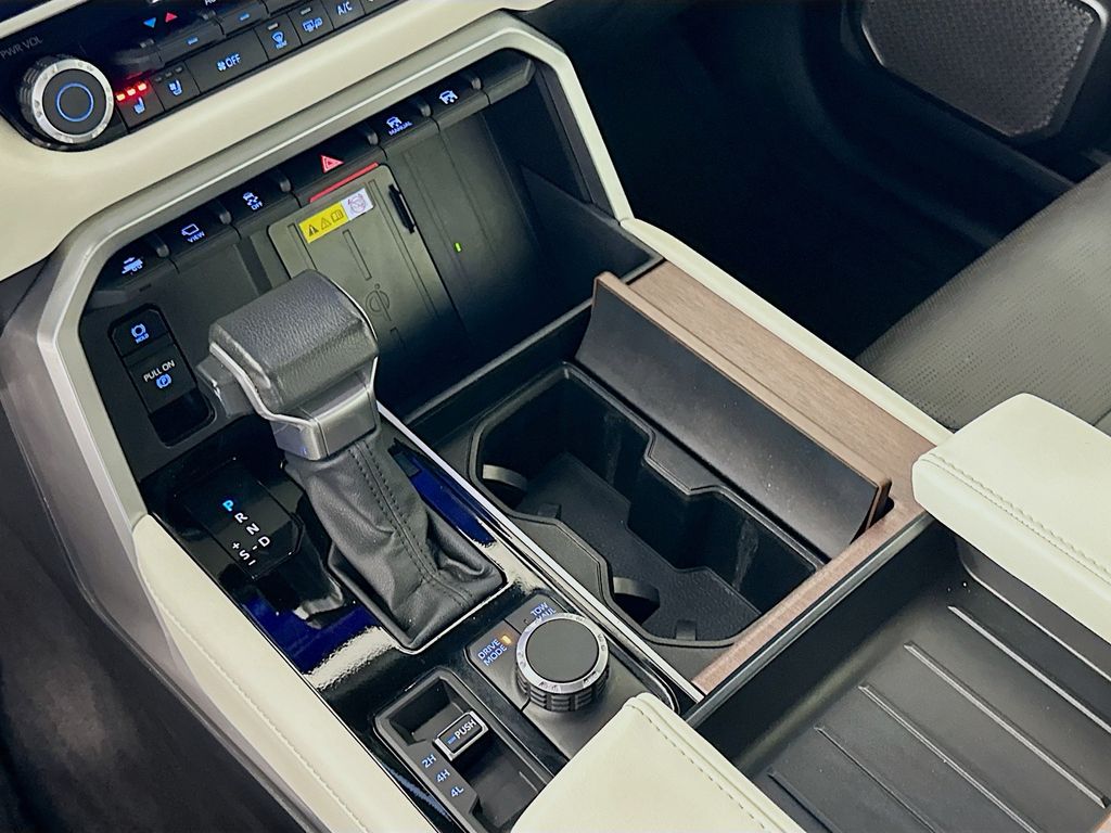 Thumbnail: 2023 Toyota Tundra - 16