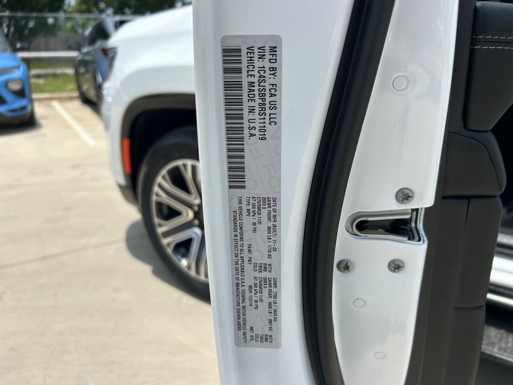 Used 2024 Jeep Wagoneer L SUV