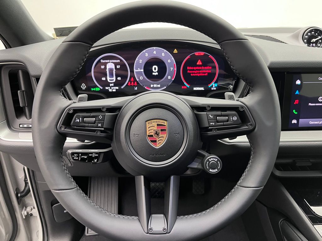 2025 Porsche   12