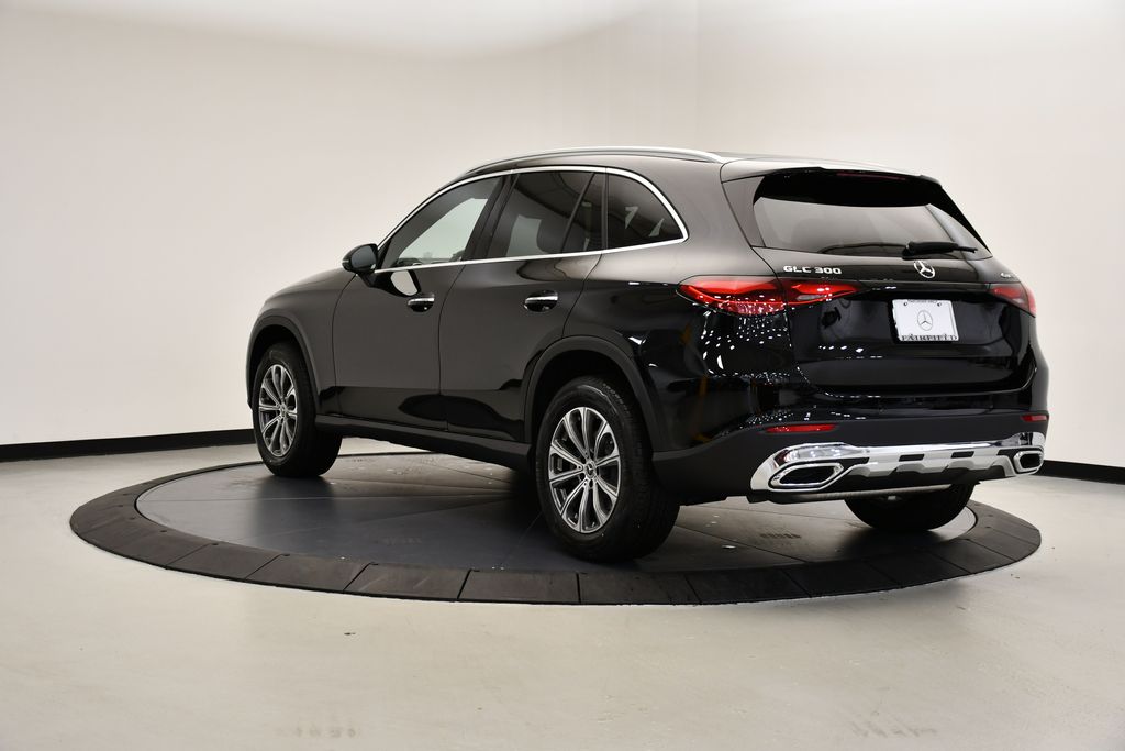 2025 Mercedes-Benz GLC 300 3