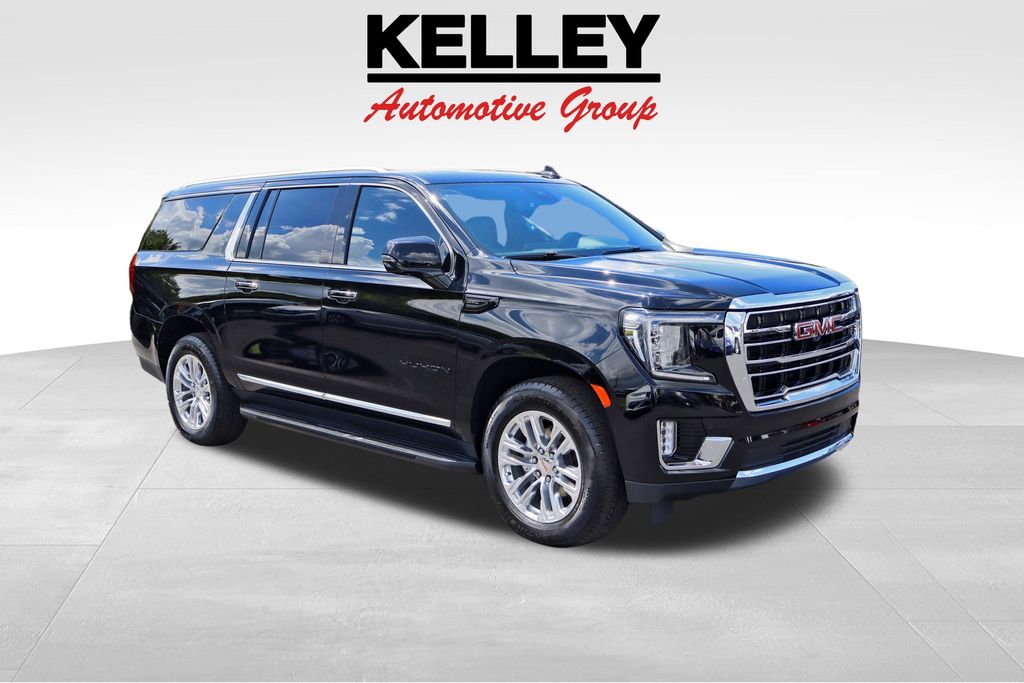 Onyx Black 2023 GMC Yukon XL SUV / Crossover 4X2