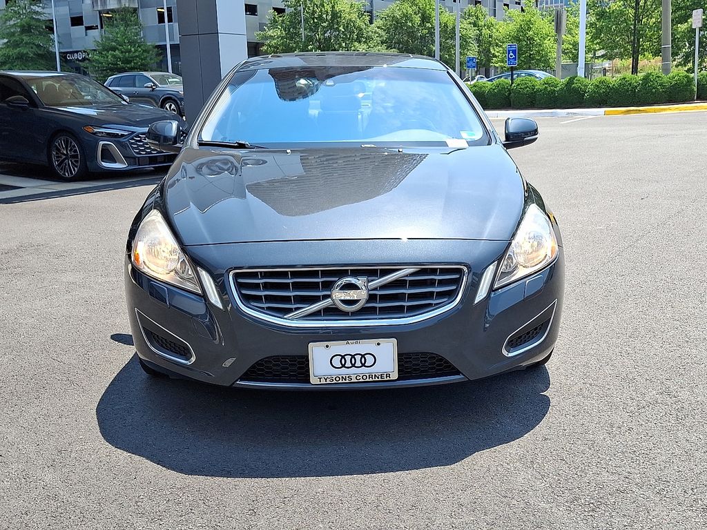 Thumbnail: 2013 Volvo S60 - 2