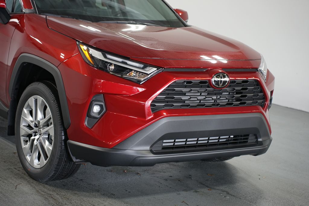 Thumbnail: 2025 Toyota RAV4 - 4