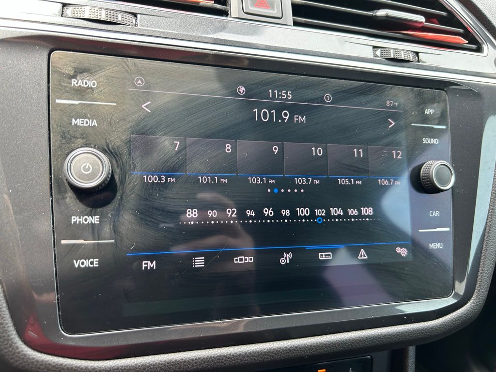 2022 Volkswagen Tiguan 2.0T 24