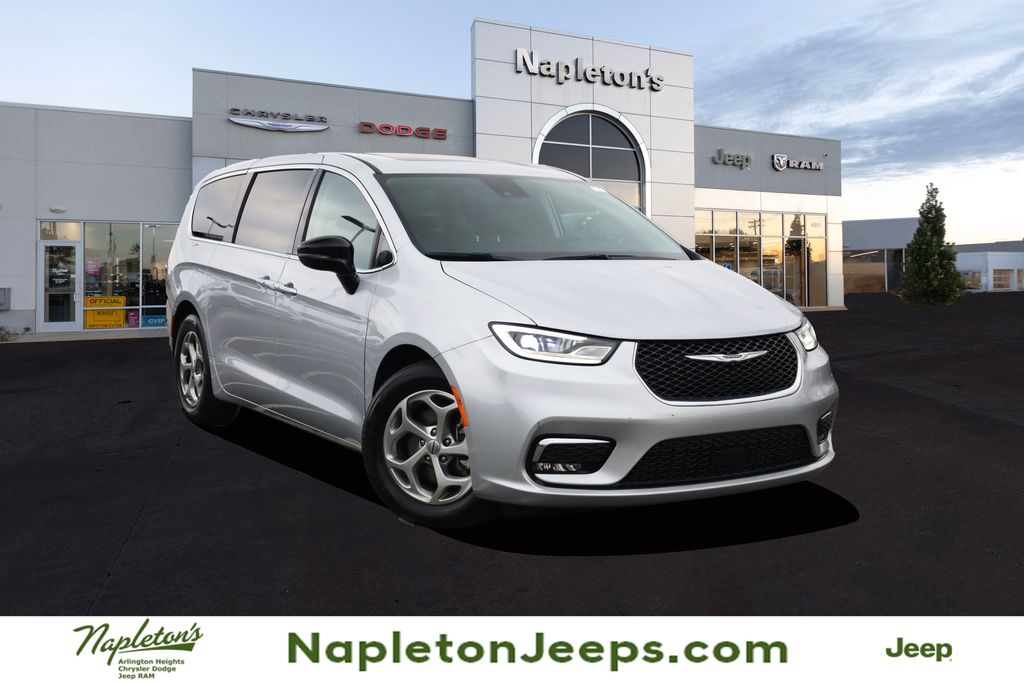 2024 Chrysler Pacifica Limited FWD