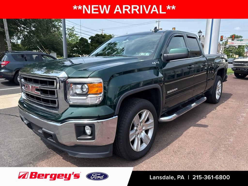 Emerald Green Metallic 2015 GMC Sierra 1500 Pickup Truck Four-Wheel Drive 6-Speed Automatic Overdrive