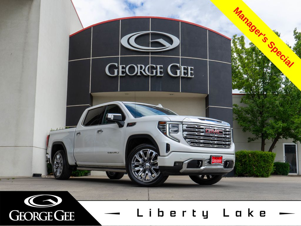 2023 GMC Sierra 1500 Denali Crew Cab 4WD