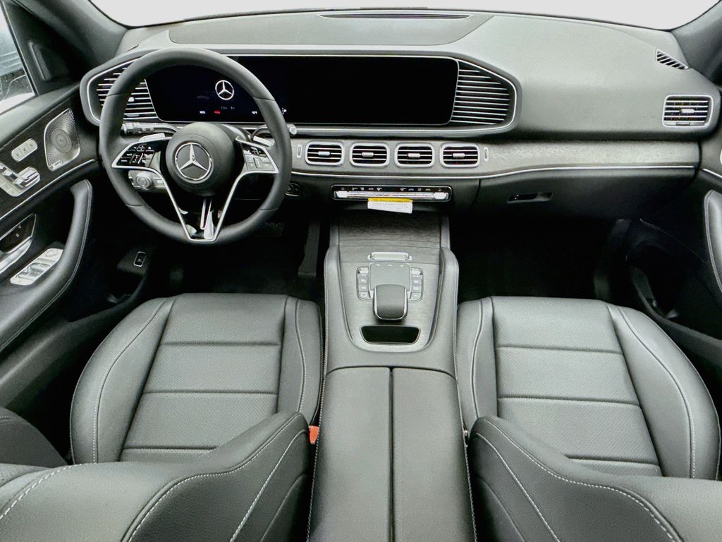 Thumbnail: 2026 Mercedes-Benz GLE - 13