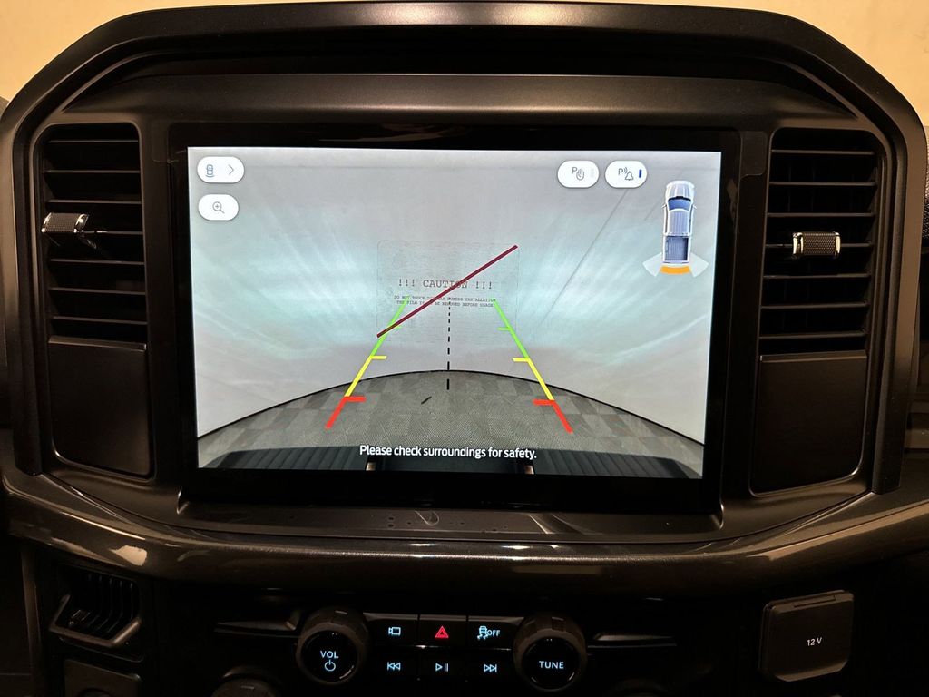 2025 Ford F-150 STX photo 5