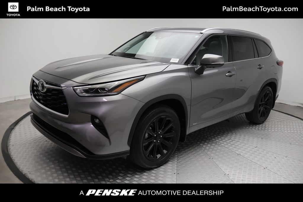 Thumbnail: 2025 Toyota Highlander - 1