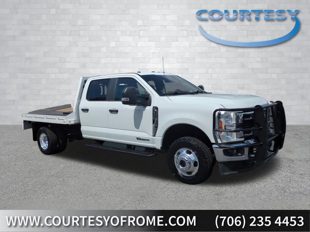 Oxford White 2024 Ford F-350 Super Duty Chassis Pickup Truck Four-Wheel Drive Automatic