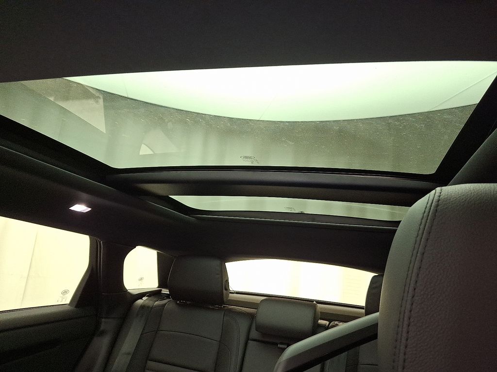 Thumbnail: 2026 Land Rover Range Rover Evoque - 11