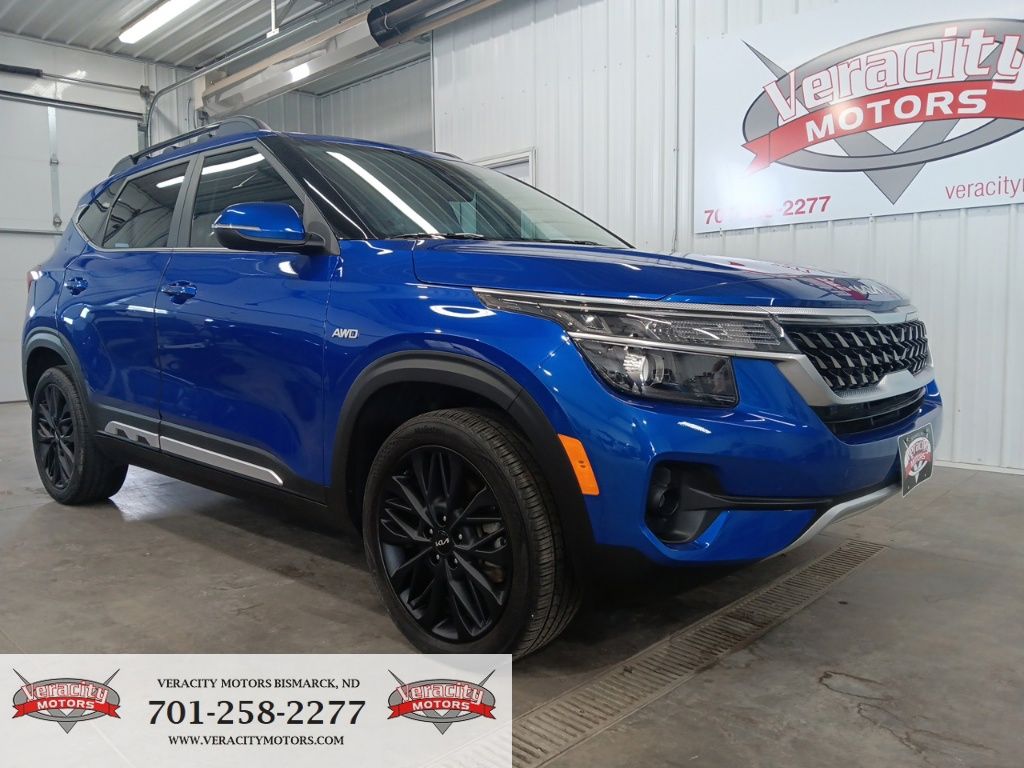  2023 Kia Seltos Nightfall AWD   