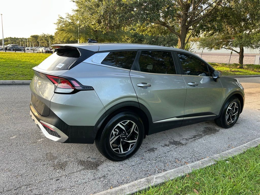 Thumbnail: 2024 Kia Sportage - 5