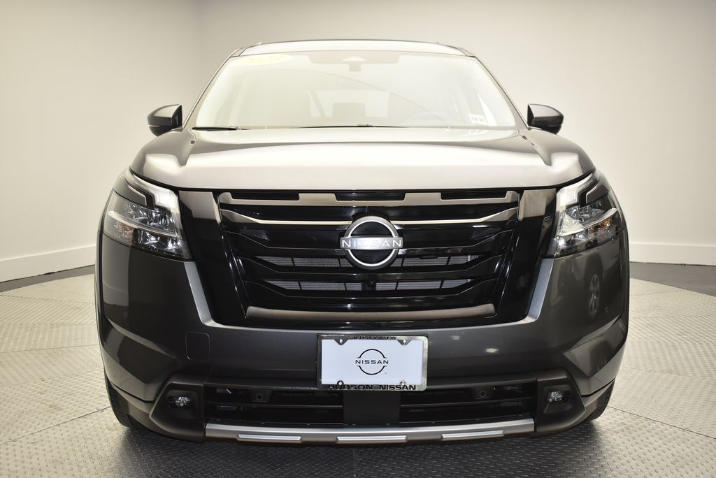 Thumbnail: 2023 Nissan Pathfinder - 2
