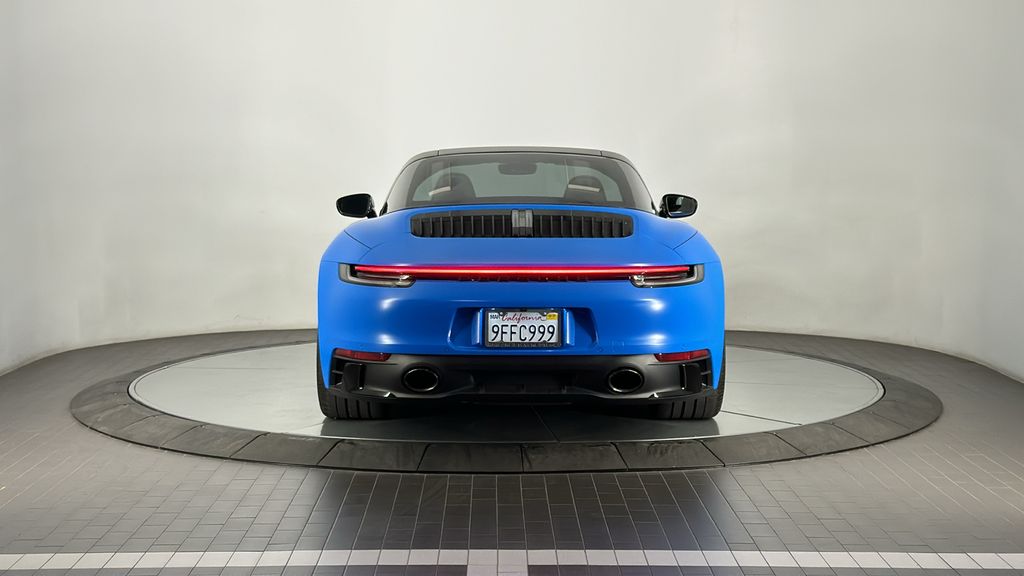 2023 Porsche 911 Targa 4S 12