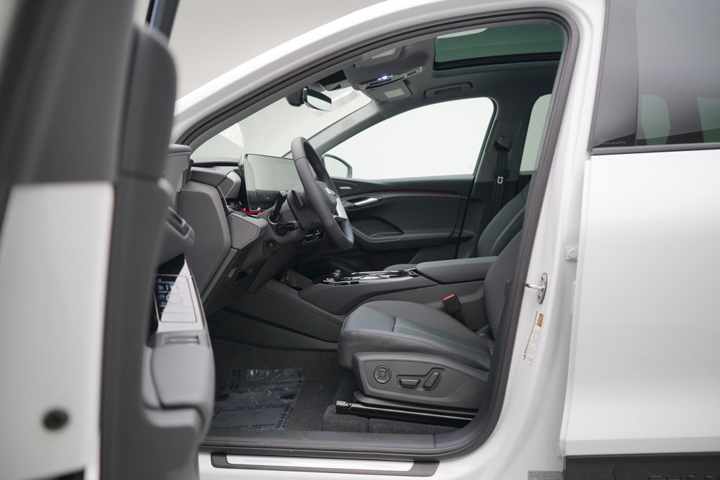 2025 Audi Q6 e-tron Premium 6