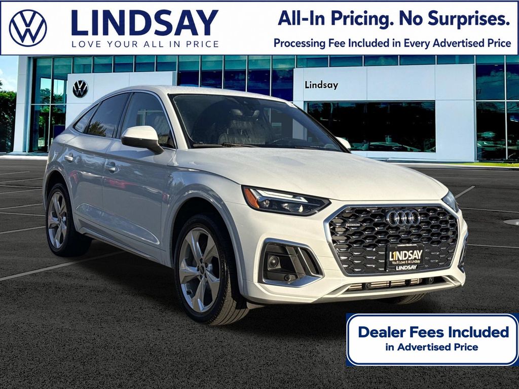 Glacier White Metallic 2021 Audi Q5 Sportback Sedan All-Wheel Drive 7-Speed Automatic