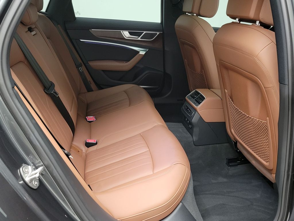 Thumbnail: 2022 Audi A6 - 16