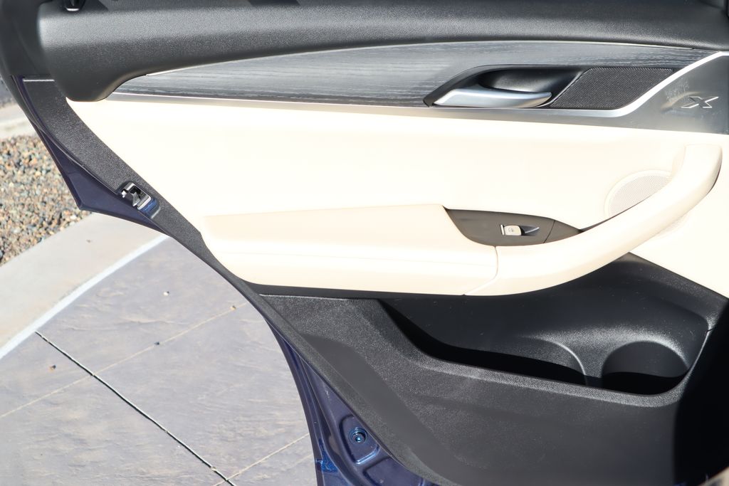 Thumbnail: 2023 BMW X3 - 25