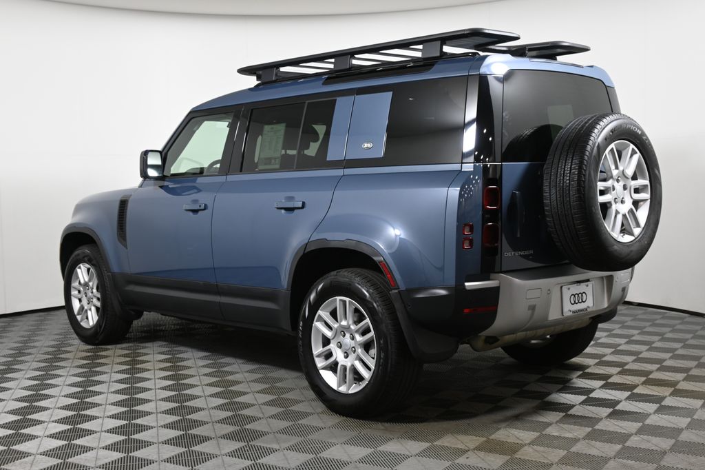 Thumbnail: 2020 Land Rover Defender - 5
