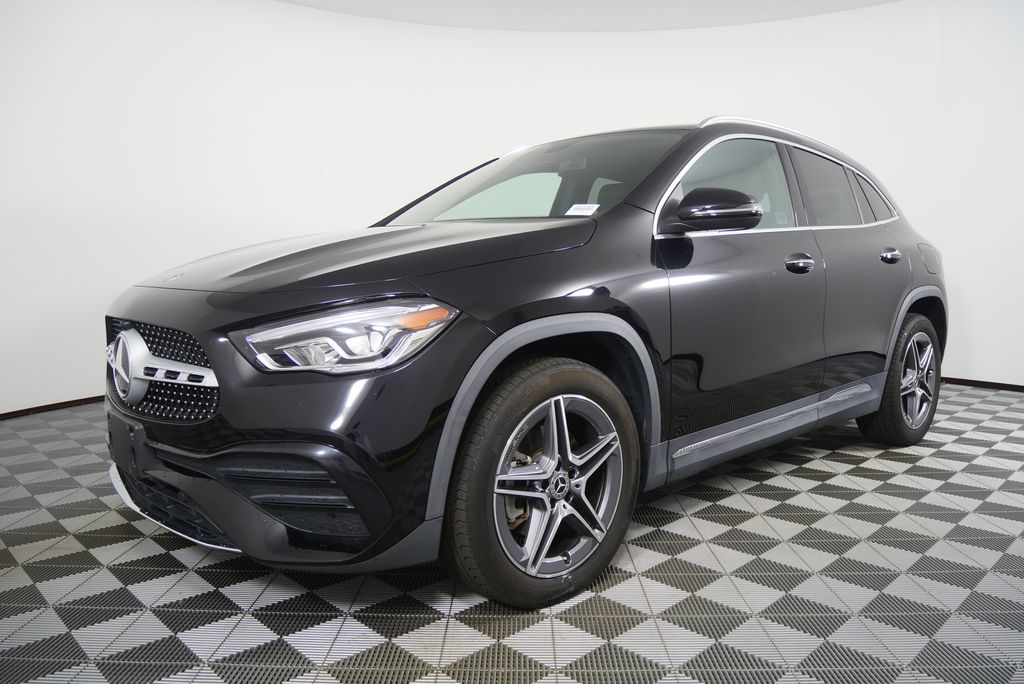 Thumbnail: 2023 Mercedes-Benz GLA - 4