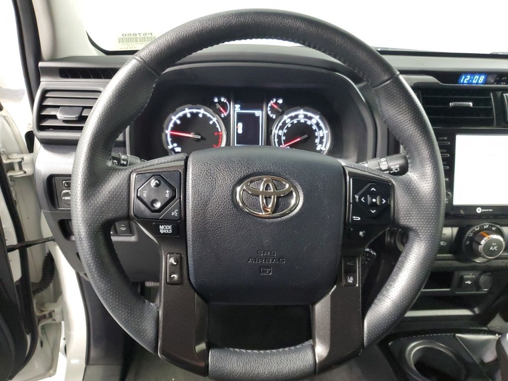 2023 Toyota 4Runner TRD Off Road 11