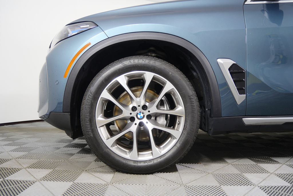 Thumbnail: 2024 BMW X5 - 7