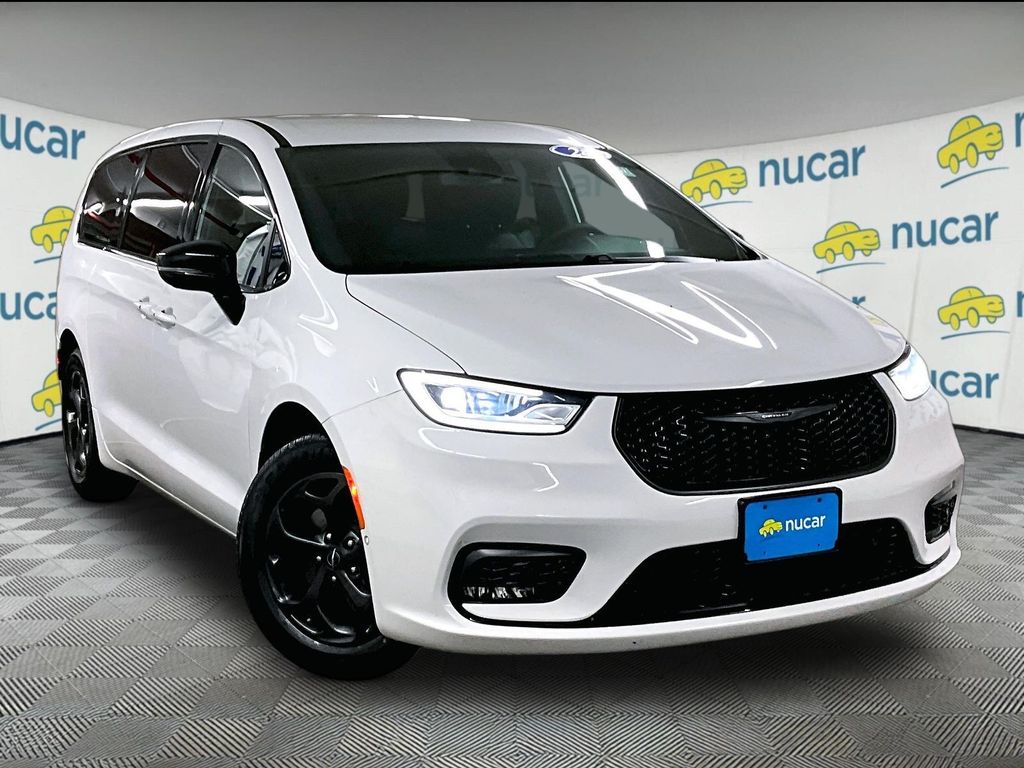  2024 Chrysler Pacifica Hybrid S Appearance FWD   