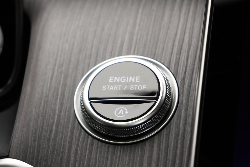 Thumbnail: 2027 Mercedes-Benz GLC - 24