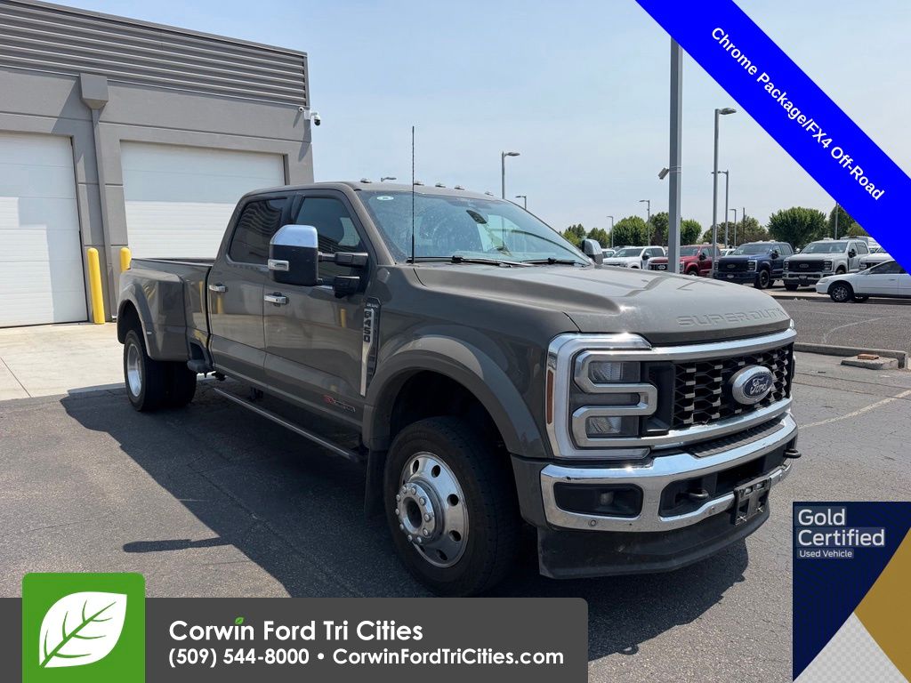 Marsh Gray 2026 Ford F-450 Super Duty Pickup Truck Four-Wheel Drive Automatic