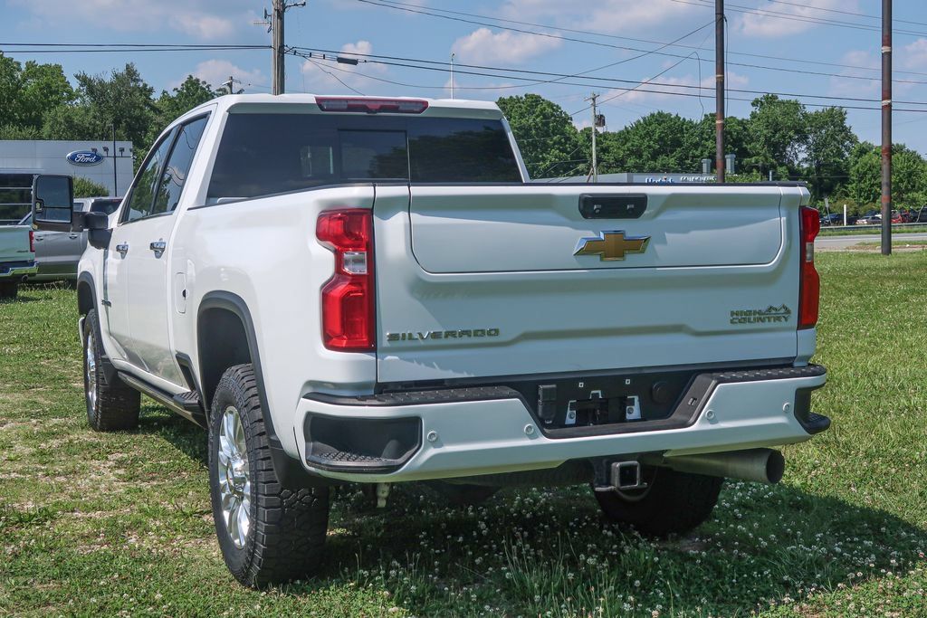 2022 Chevrolet Silverado 3500HD High Country
