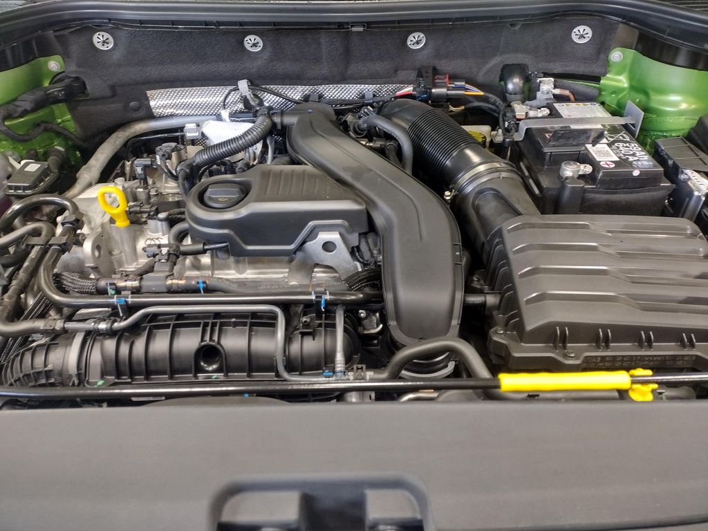 2026 Volkswagen Taos 1.5T SEL
