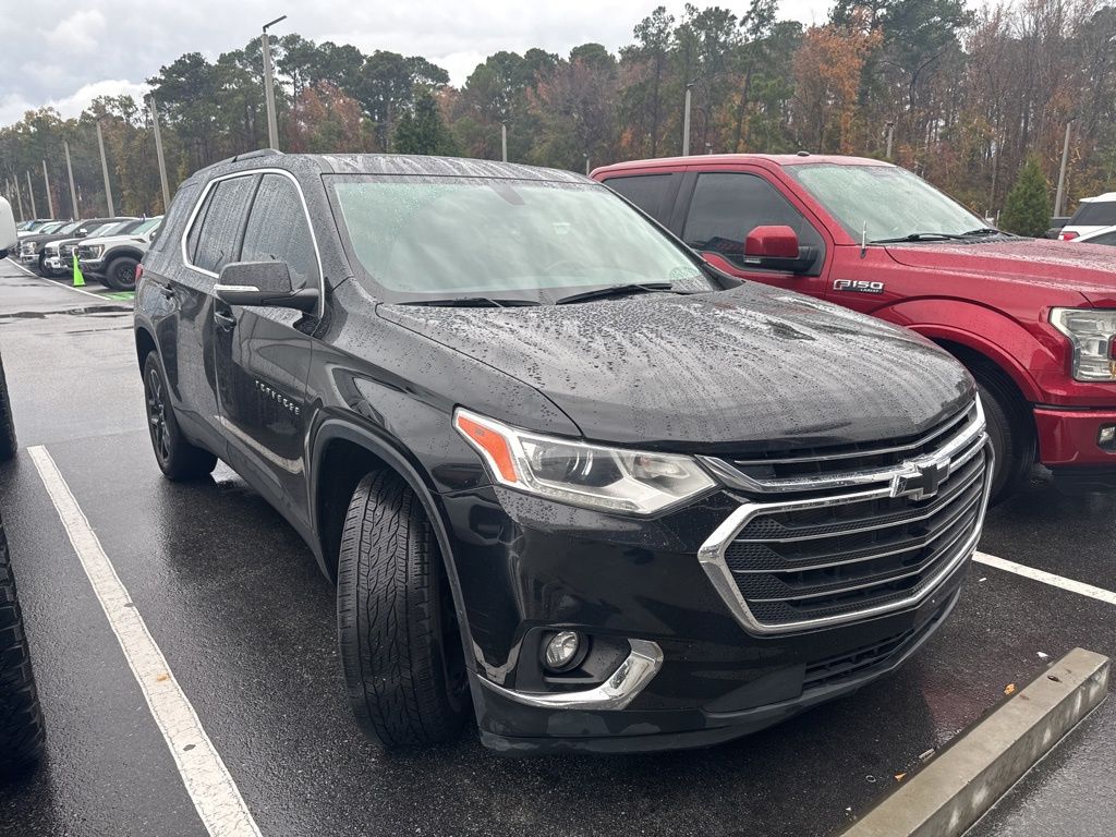 2021 Chevrolet Traverse FWD LT Leather