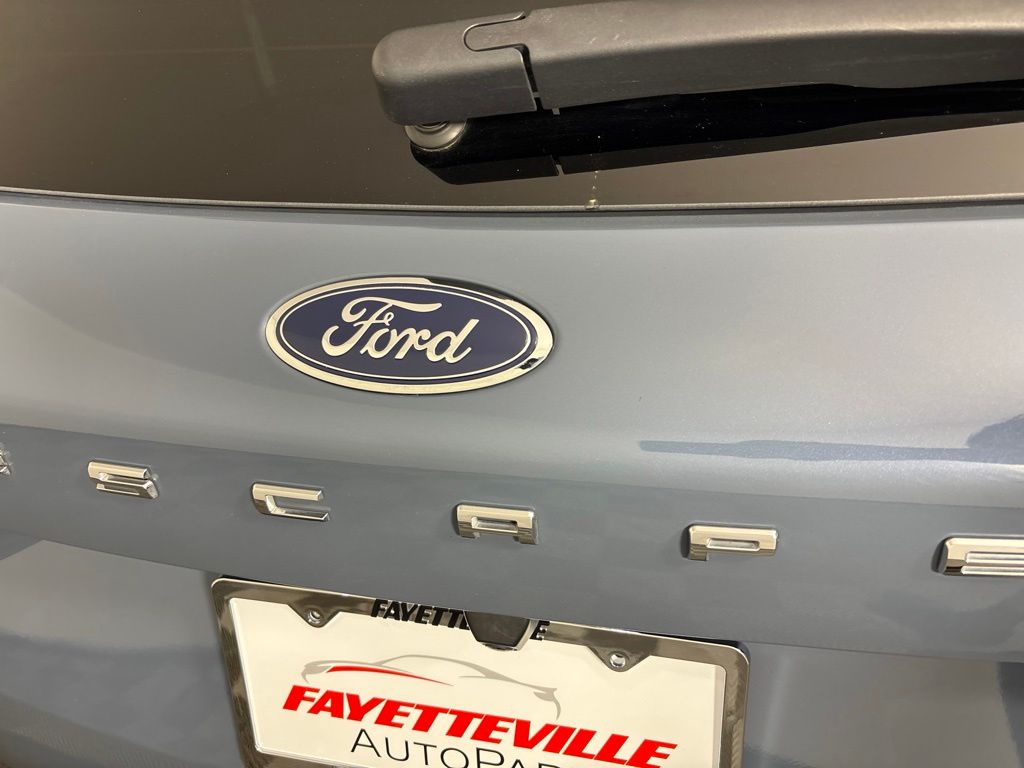 Thumbnail: 2025 Ford Escape - 19