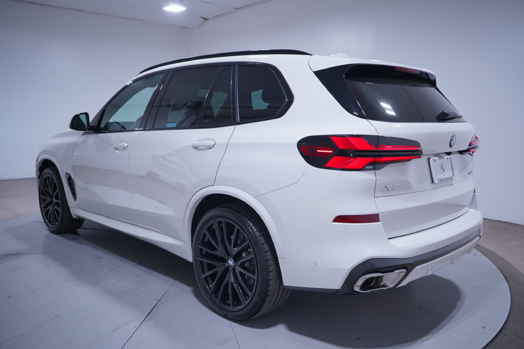 Thumbnail: 2025 BMW X5 - 3
