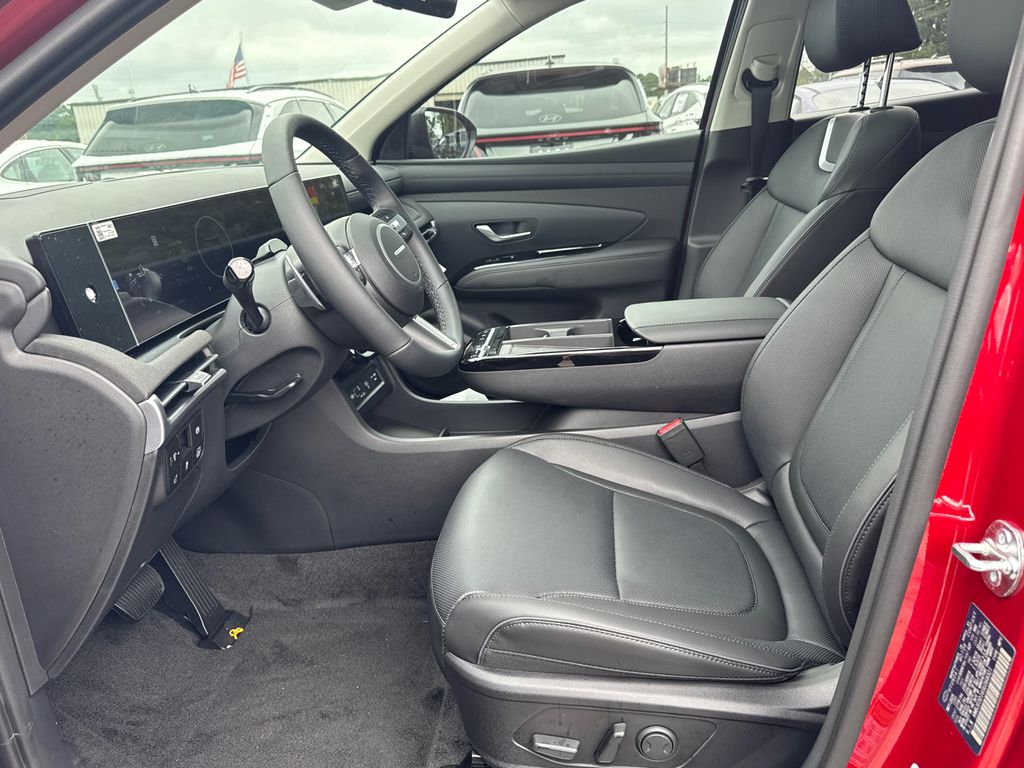 2025 Hyundai Tucson Hybrid Limited photo 9