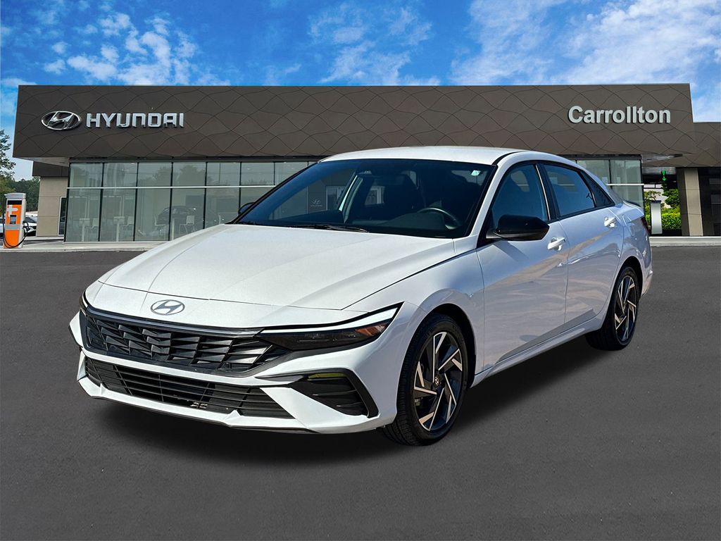 2025 Hyundai Elantra SEL's photo